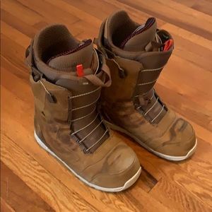 Burton Ion Leather Snowboard Boot